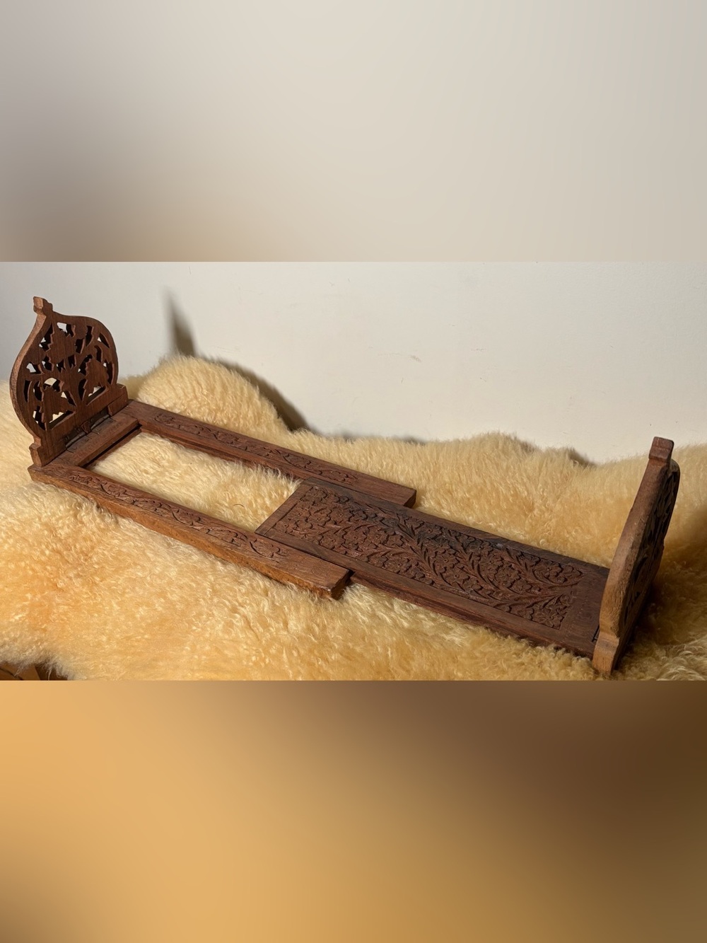 Vintage Hand-carved Wooden Expandable Bookrack